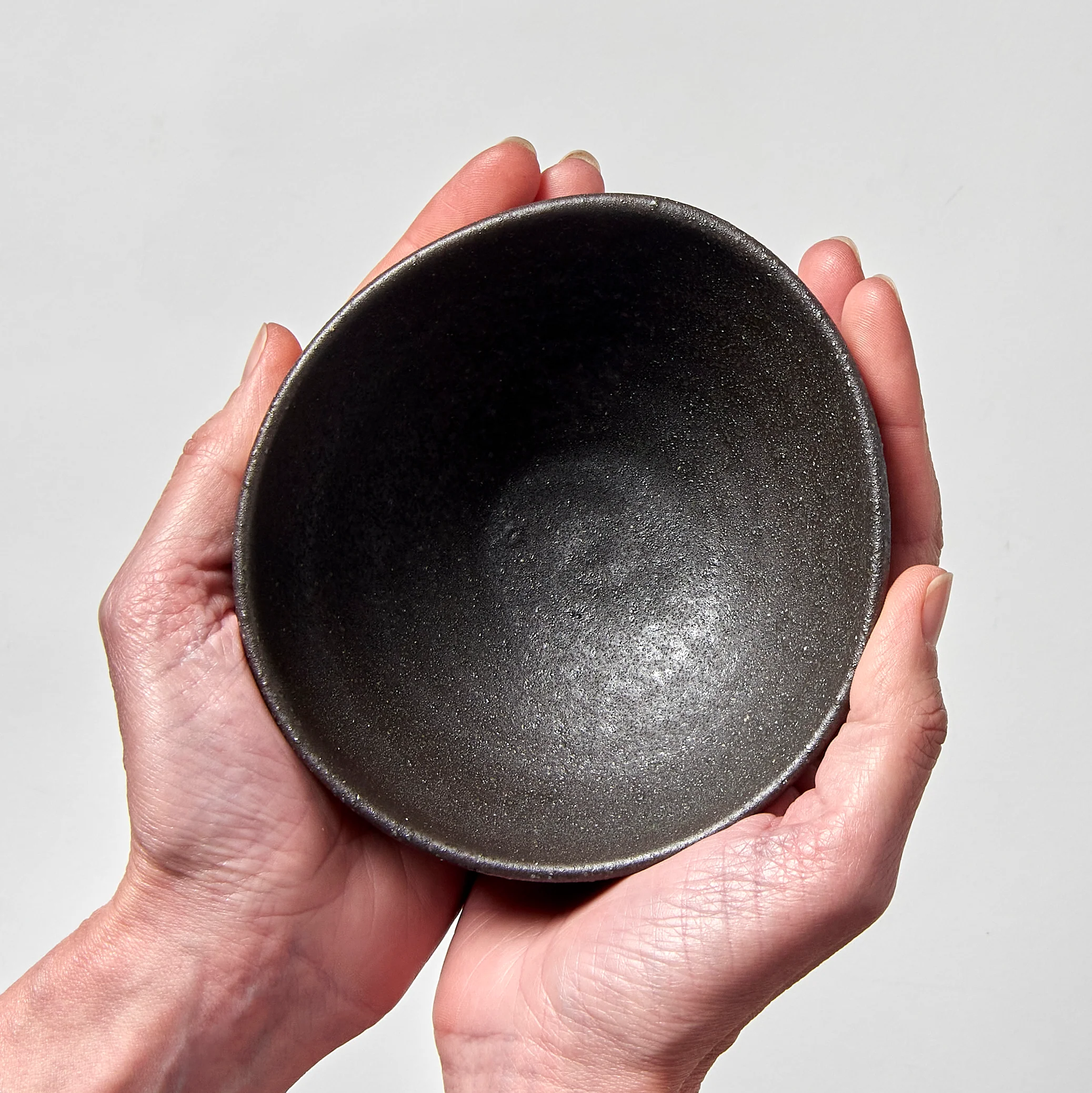 Stone egg shaped bowl 13cm - Image 4