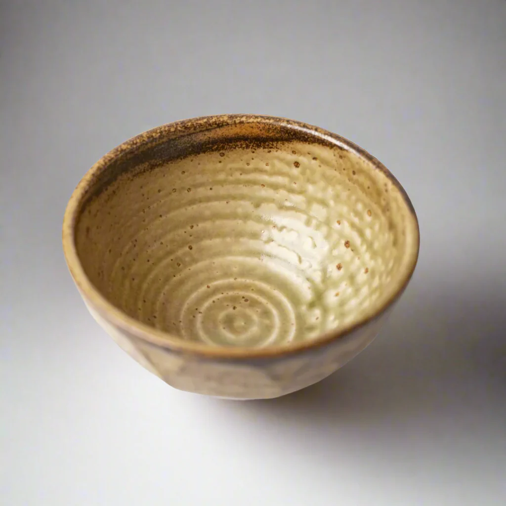 Etched Angled Khaki Medium Bowl 17cm - Image 2
