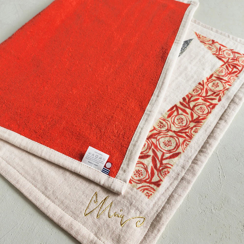 Tea Towel: Black Dog Chalk and Red Spotted Dog/ Red 45x70cm - Image 4