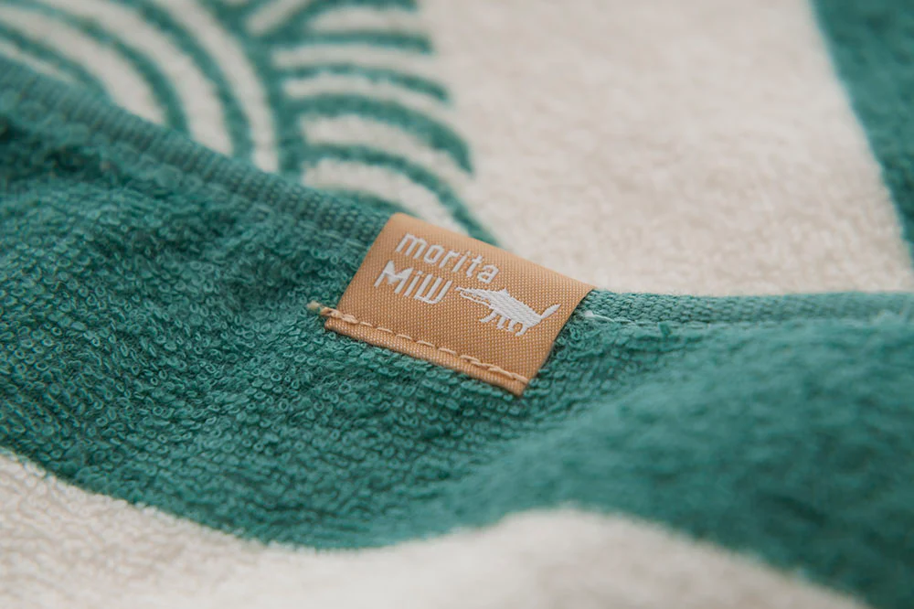 Towel Tenugui: Frustrated Lonely Lion 90x34cm - Image 5