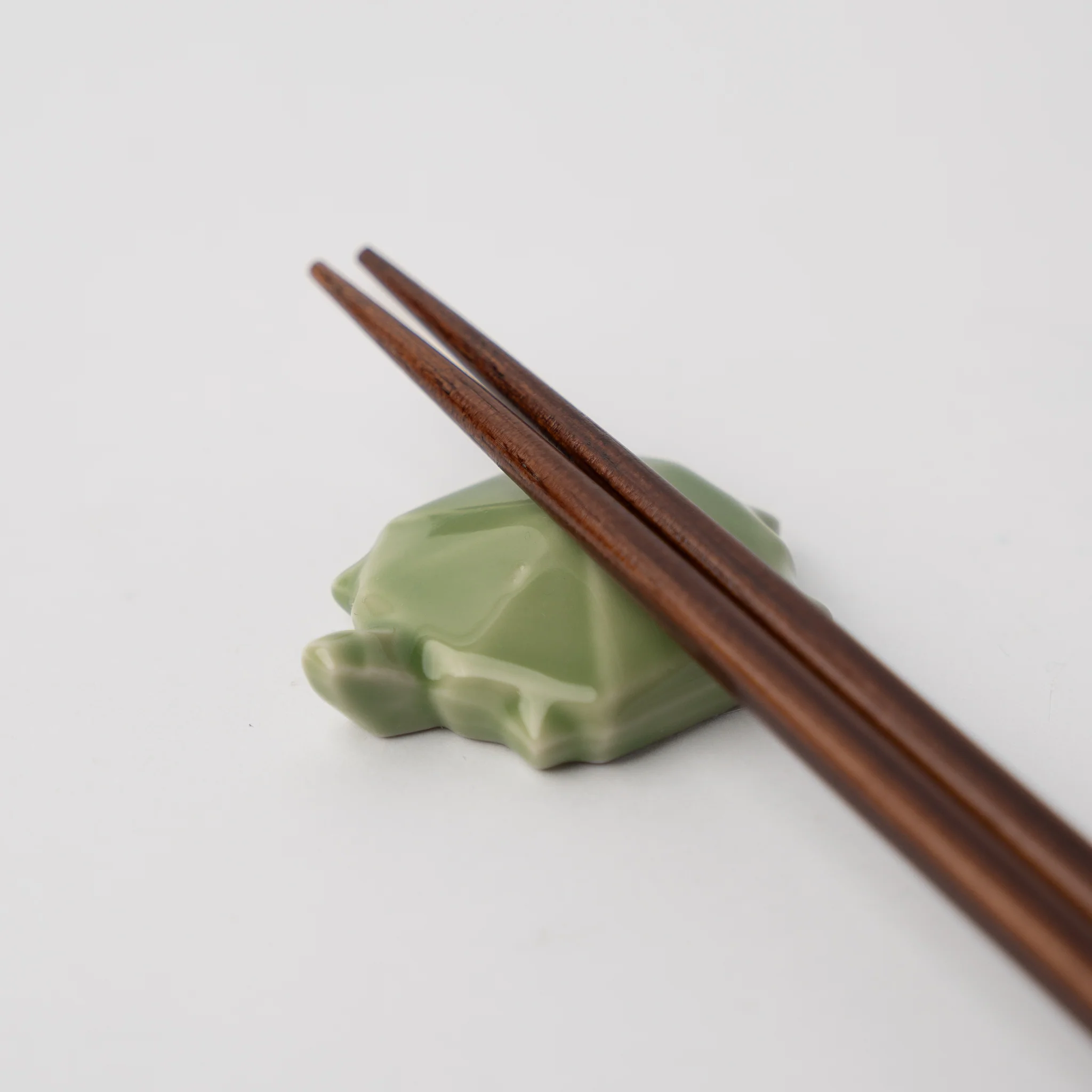 Tortoise Green Chopstick Rest