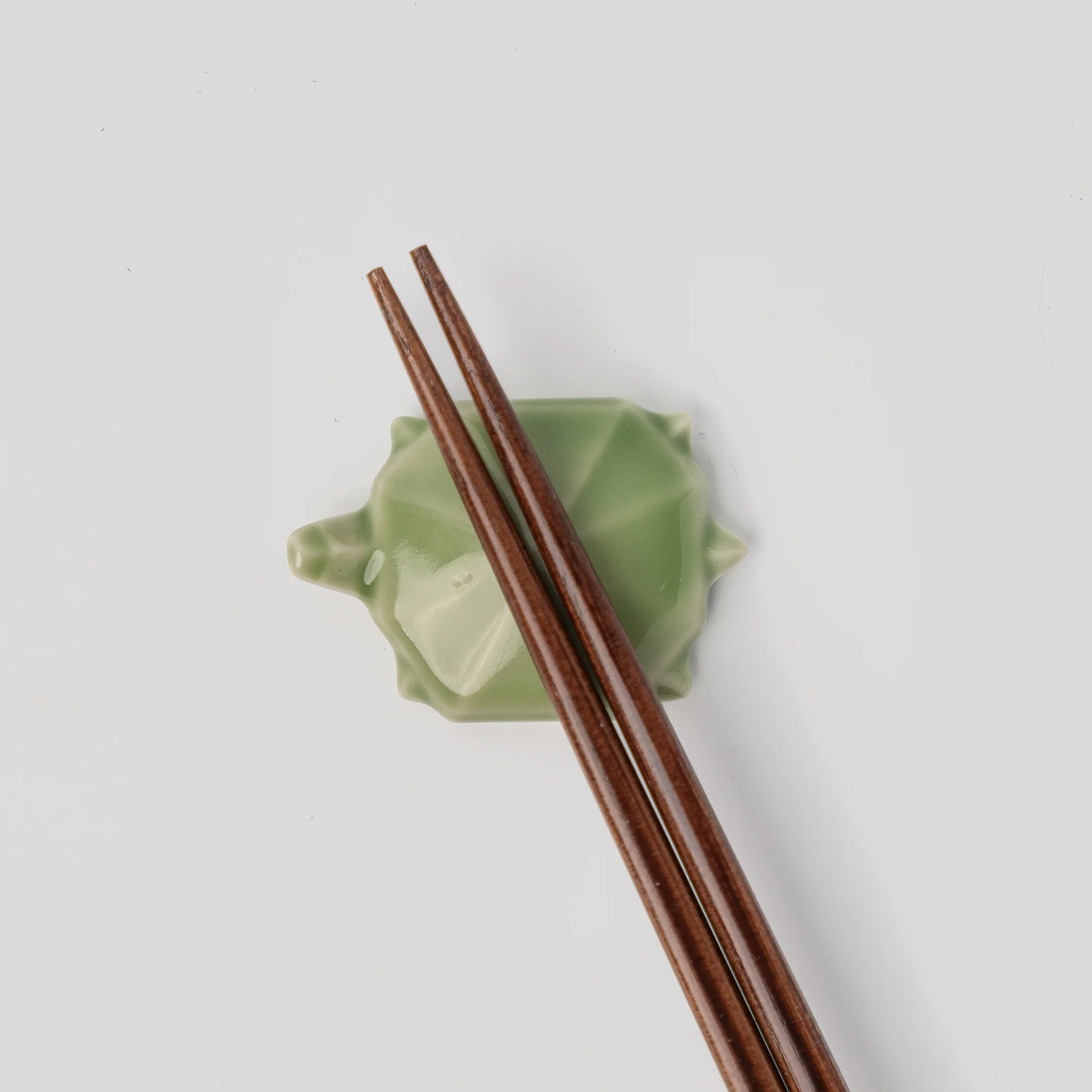 Tortoise Green Chopstick Rest - Image 5
