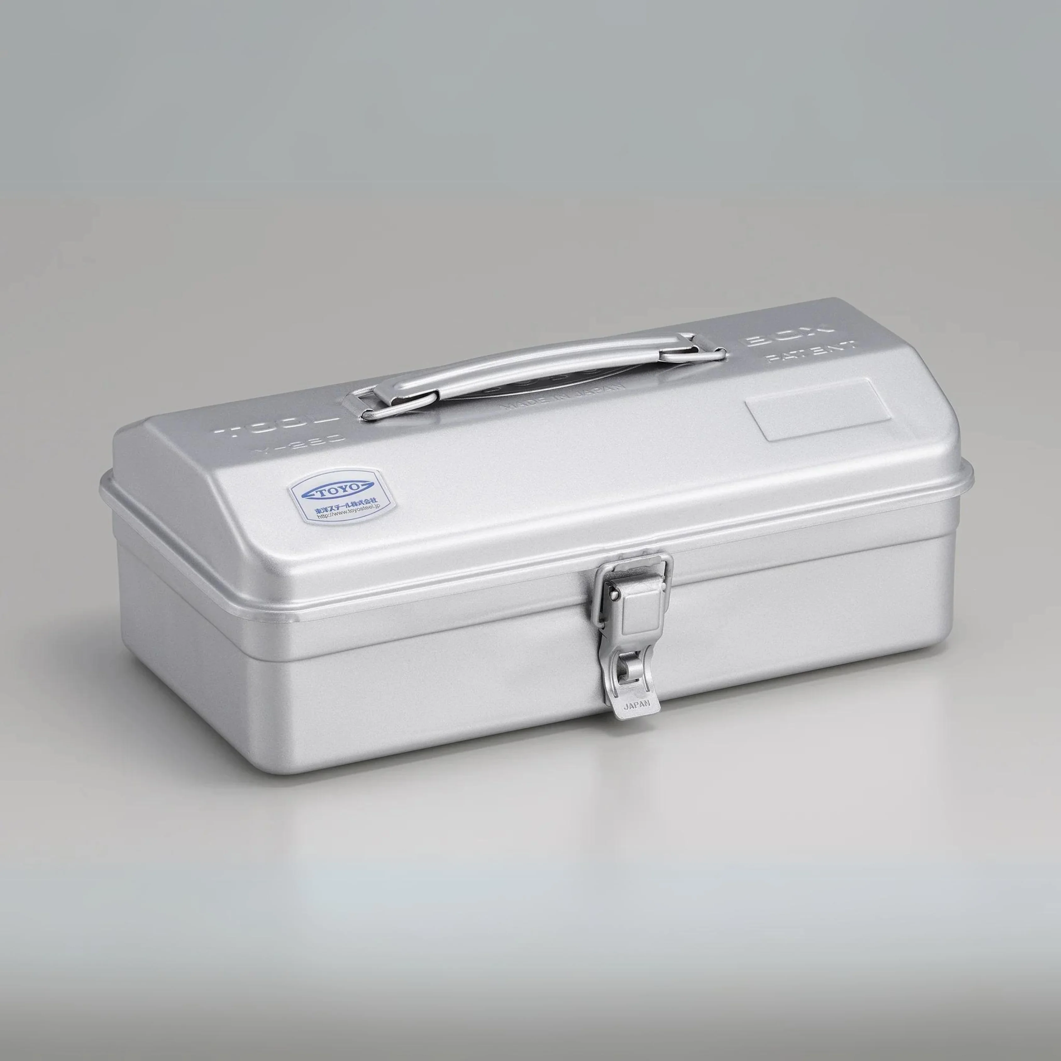 Toyo Steel Camber-top Toolbox Y-280 Silver