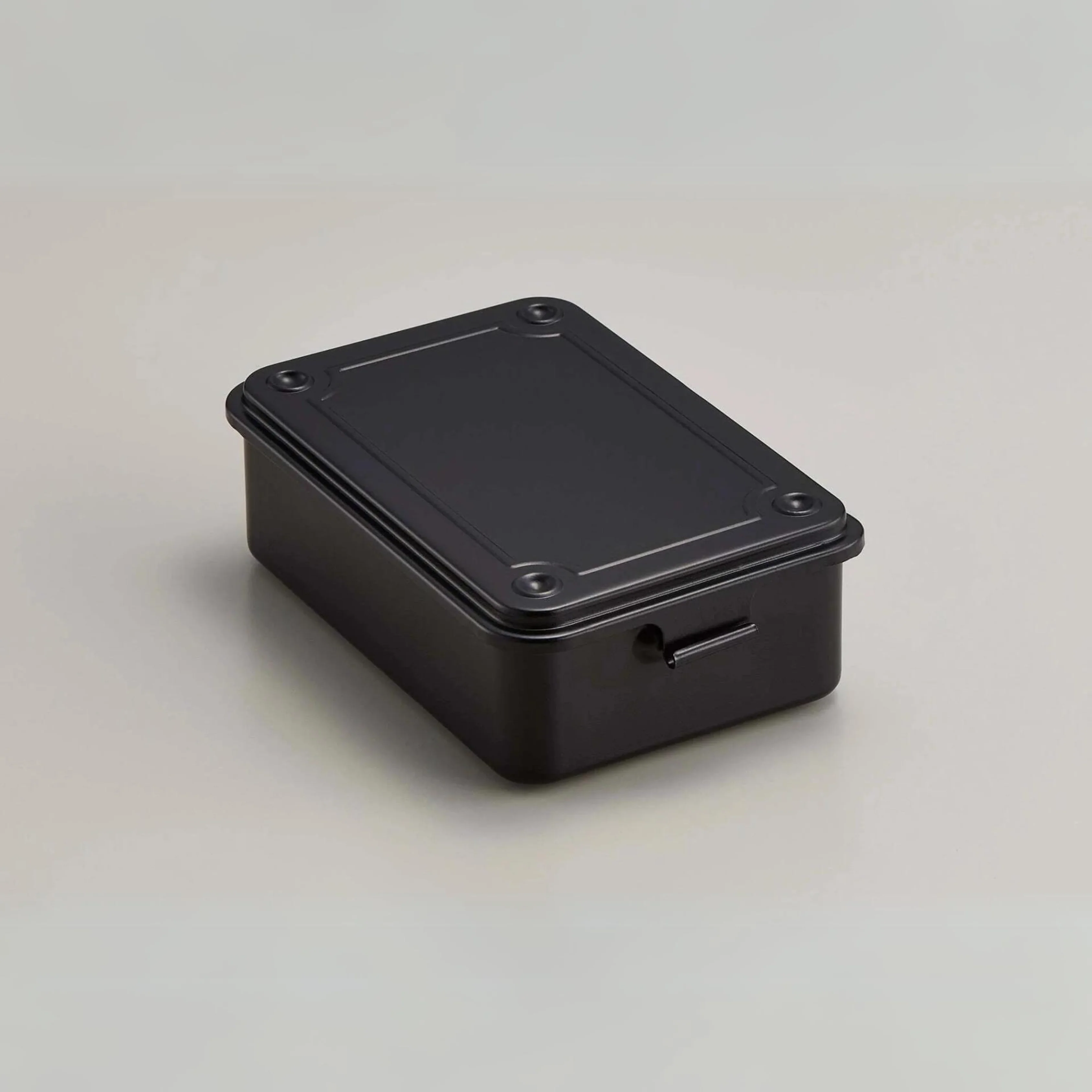 Toyo Steel Trunk Shape Toolbox T-150 Black