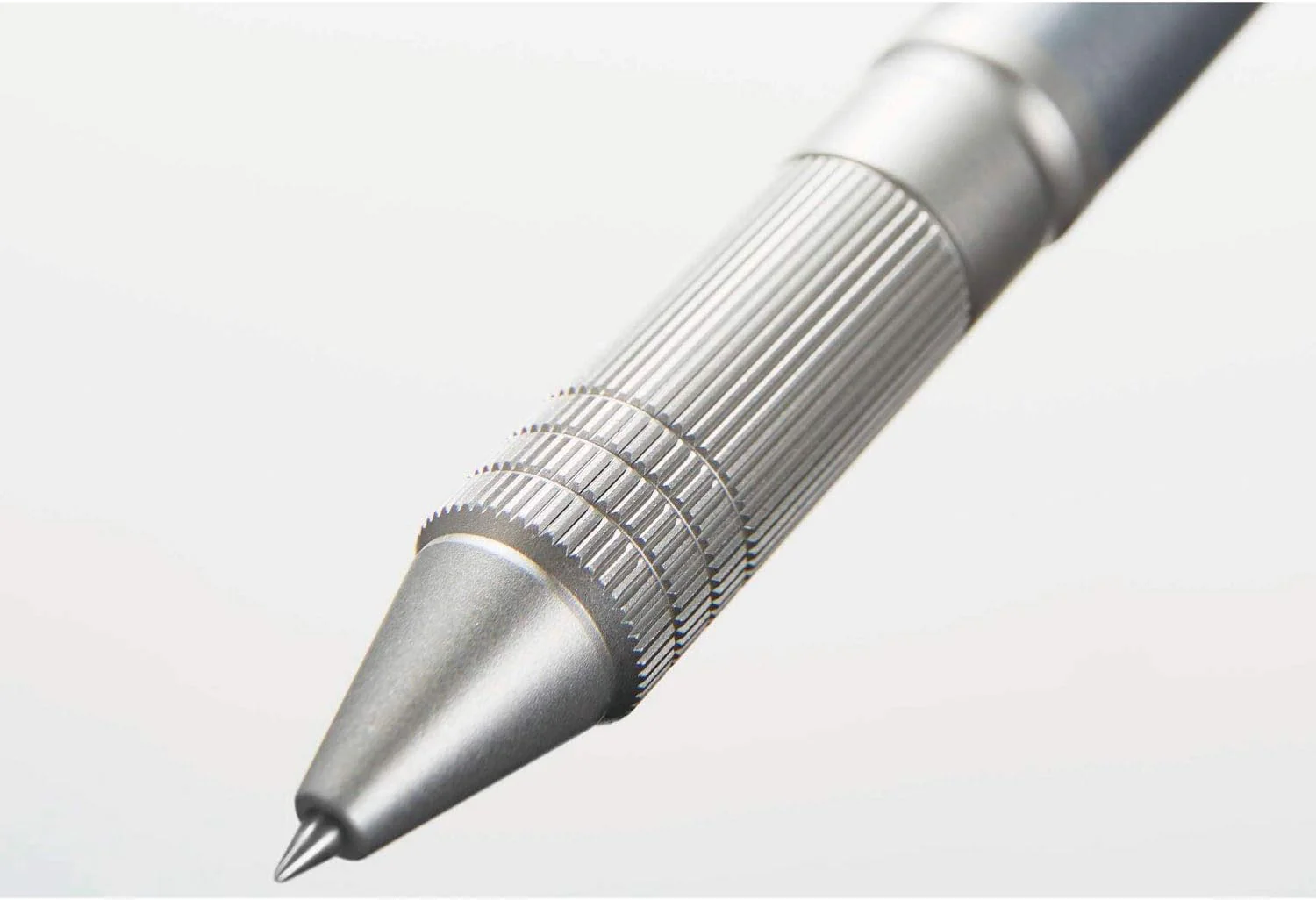 Uni Jetstream 4&1 Metal Edition Multi Pen - Dark Green - Image 4
