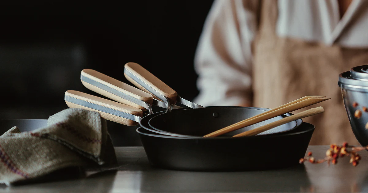 Nitrided Carbon Steel Frying Pan 28cm - Image 15