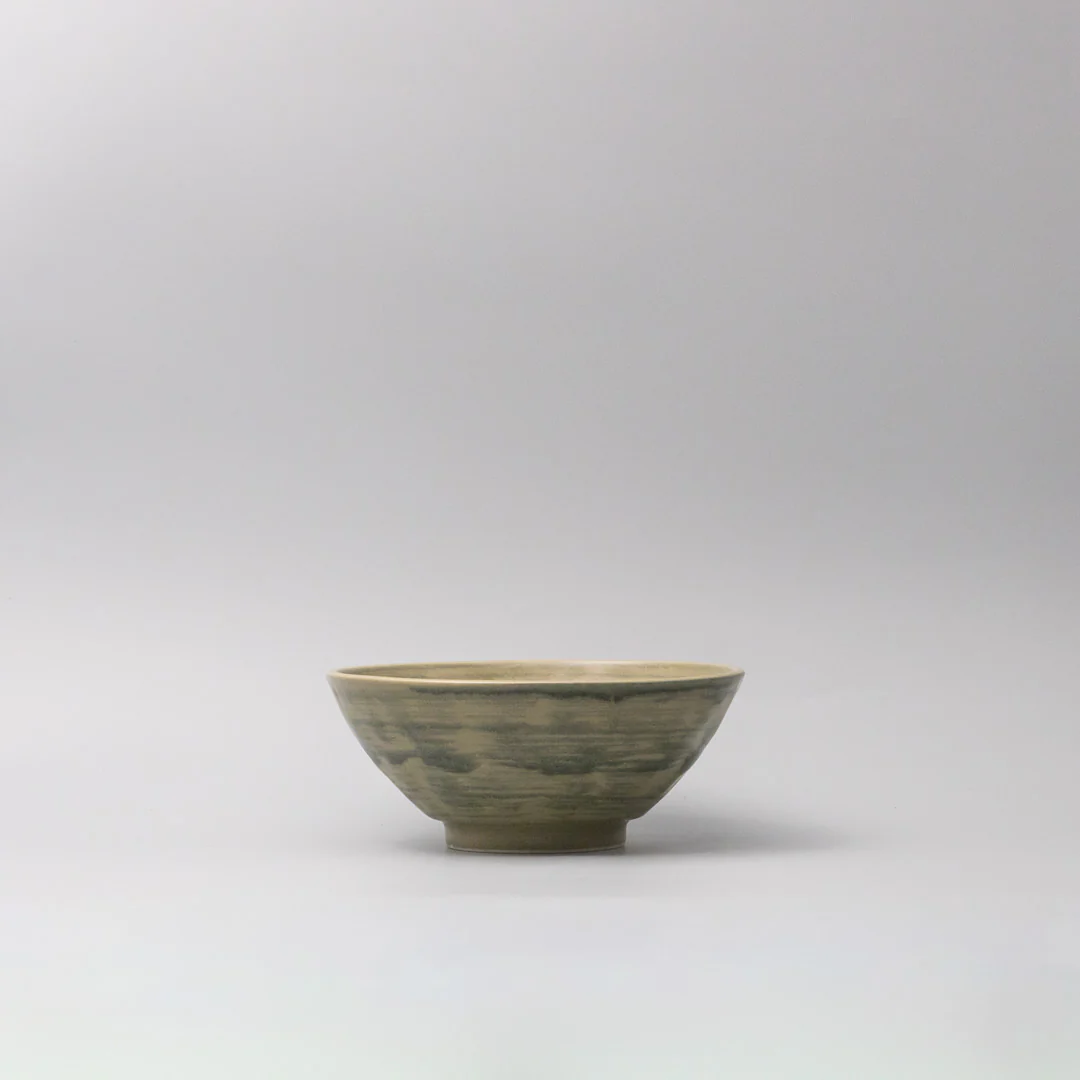 Washed Fern Udon Bowl 17cm - Image 4