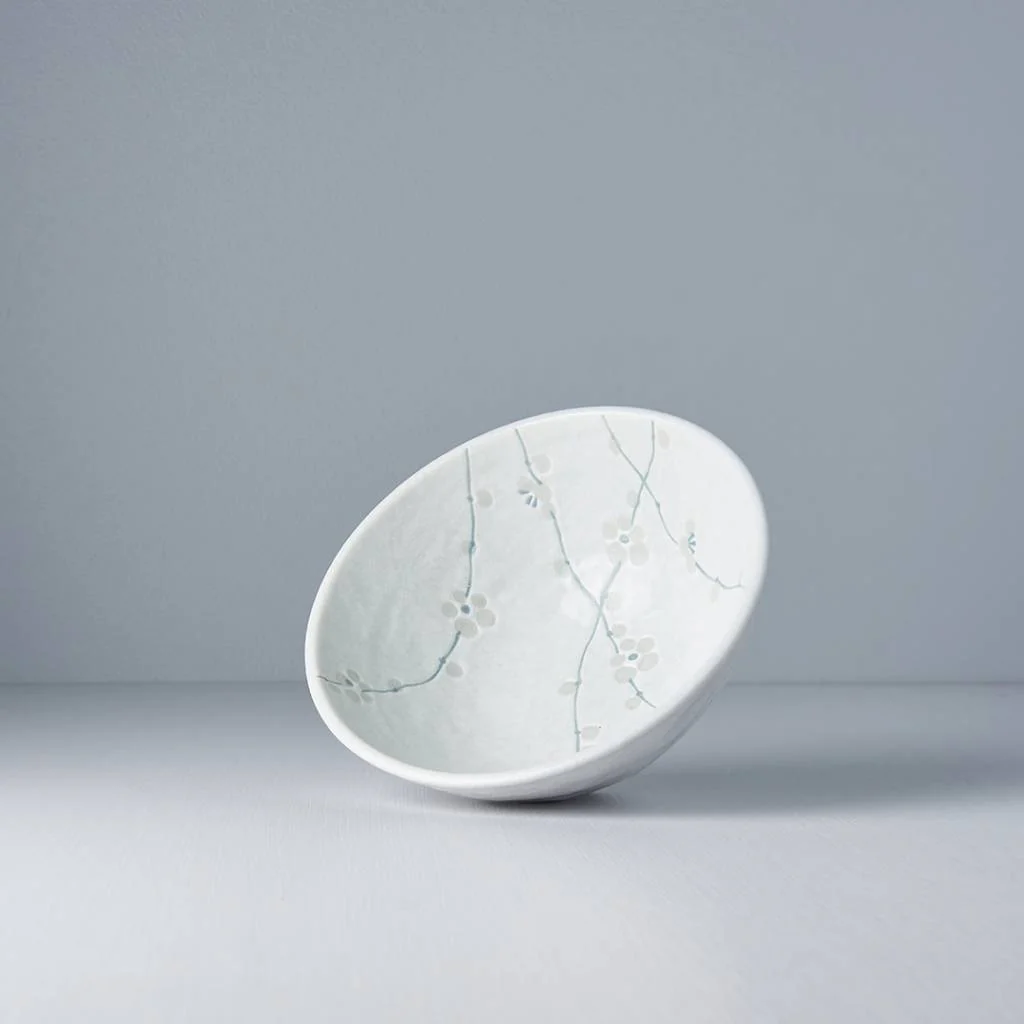 White Blossom Udon Bowl 19cm - Image 3