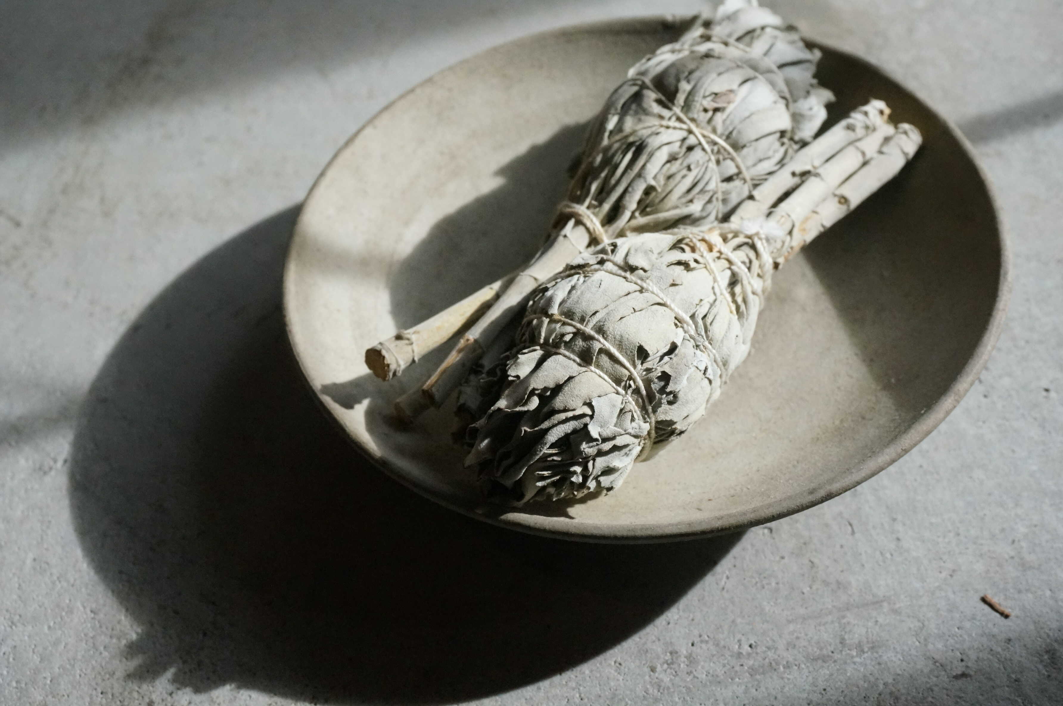 White Sage Warosoku 5 Candle - Purification - Image 6