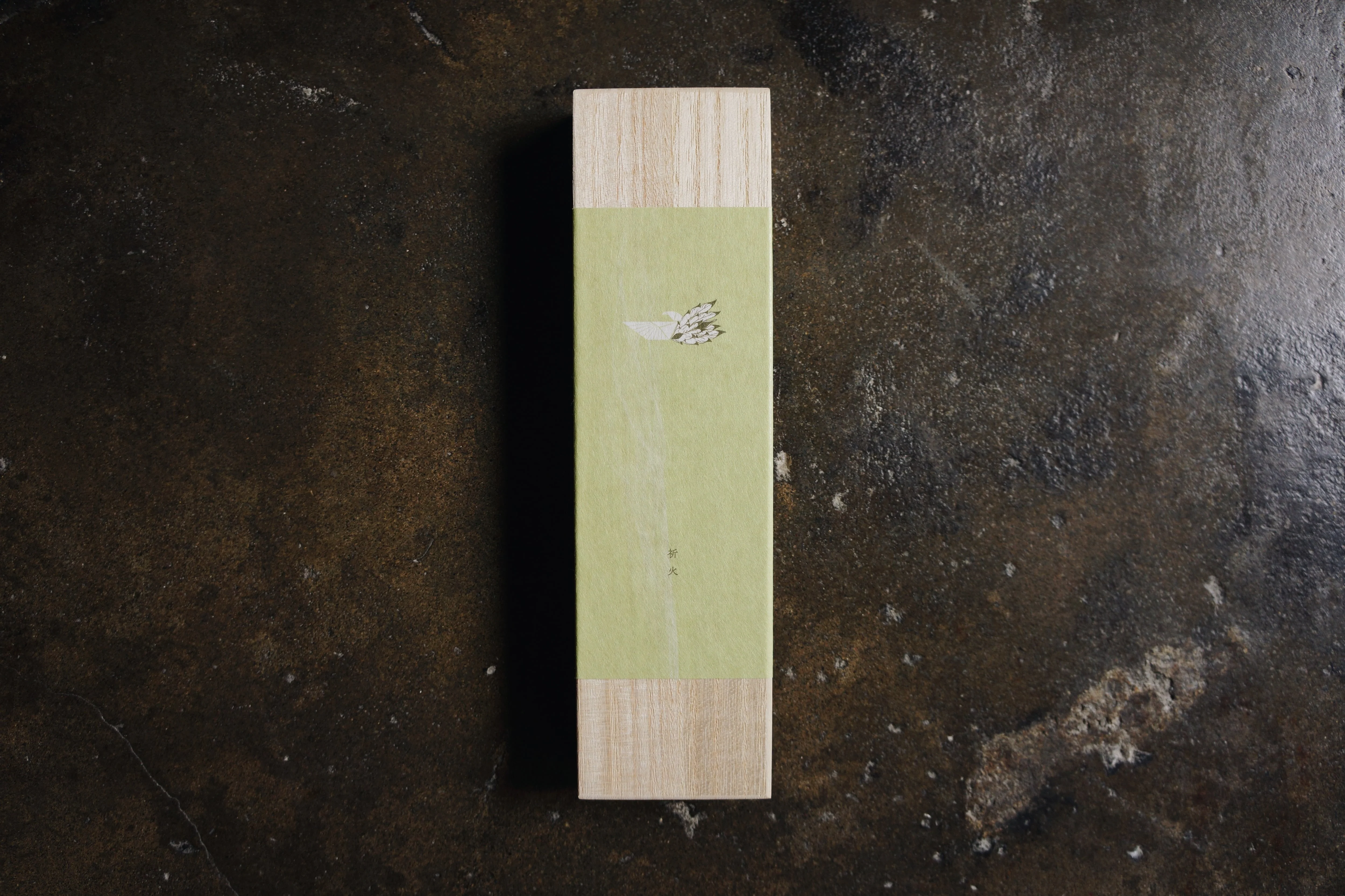 White Sage Warosoku Candle Box Set - Purification - Image 5